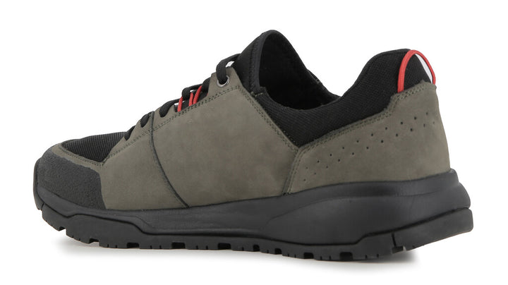 MAX       OUTDOOR